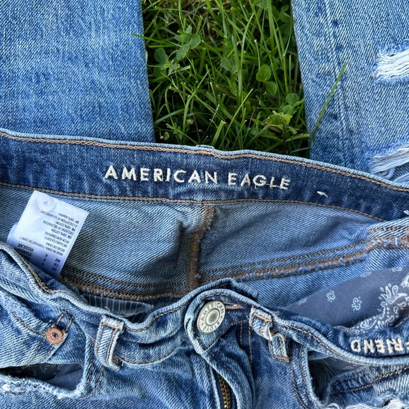 American eagle boyfriend ripped jeans - Picture 5 of 6